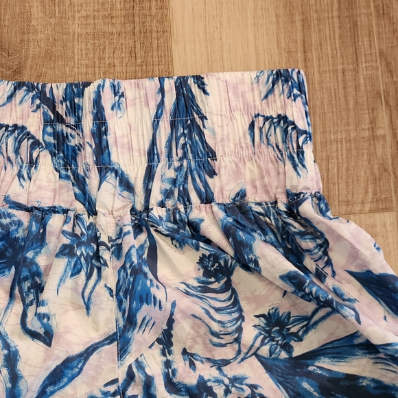 Free People Movement The Way Home Running Shorts Medium Blue Floral Tropical - Picture 2 of 10